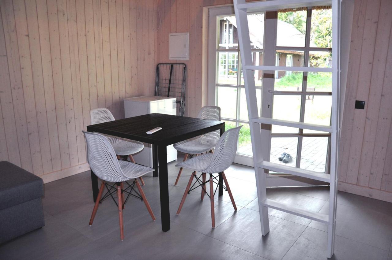 Ferienwohnung Vecmartini Pape Exterior foto